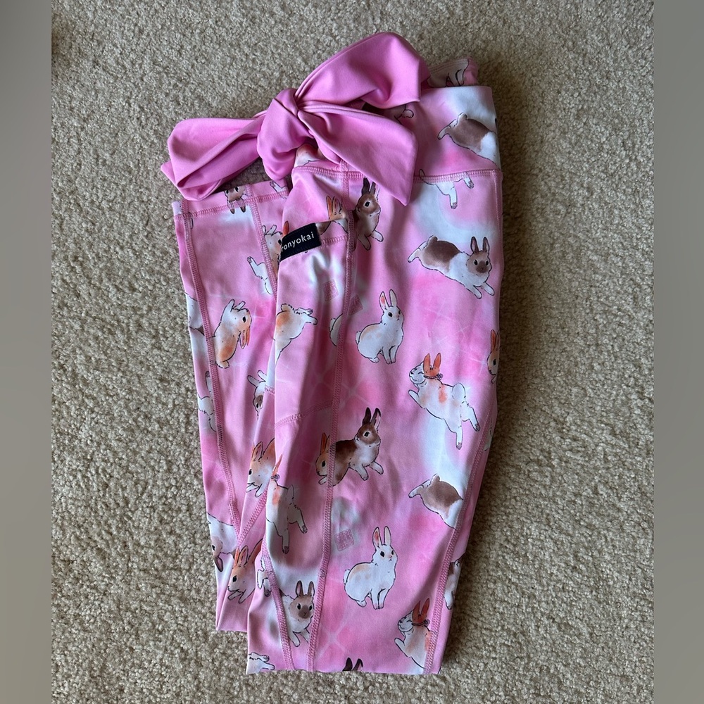 Ironyokai Usagi Pink Bunny Print Leggings with Pockets and waist bow